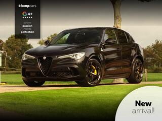 Alfa Romeo Stelvio 2.9 V6 AWD Quadrifoglio | Carplay | H+K | Verlaagd | All-Black | Giallo | Uniek netjes