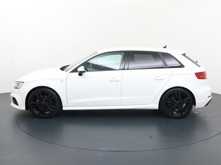 Audi A3 SPORTBACK 35 TFSI S-line | 150 PK | Automaat | S-Line Exterieur | LED verlichting |