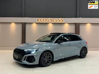 Audi RS3 2.5 TFSI PERFORMANCE 1OF300|KERAMIC|CARBON SEATS|PANO|19 INCH|MASSAGE|B&O SOUND|ACC||PERFORMANCE PACKAGE
