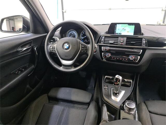 BMW 1-SERIE 118i Executive AUT. *NAVI+LED-LIGHTS+HIFI-SOUND+ECC+PDC+CRUISE*
