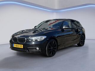 BMW 1-SERIE 136PK, Airconditioning, Cruise Control, Stoelverwarming, 18'' Lichtmetalen velgen, Bluetooth, Isofix, Multifunctioneelstuurwiel, All season banden (MET GARANTIE*)