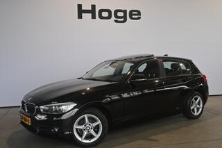 BMW 1-SERIE 118i Corporate Lease Sport Automaat Ecc Navigatie Schuifdak Rijklaarprijs Inruil Mogelijk!
