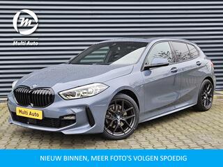 BMW 1-SERIE 118i M Sport 140 pk Dealer O.H | Panodak | 19"L.M | Camera | Apple Carplay | Navi | Sfeerverlichting | Sportstoelen Verwarmd |