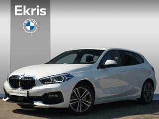 BMW 1-SERIE 5-deurs 118i Sport Line Hifi / Trekhaak / Sportstoelen / Parking Assistant