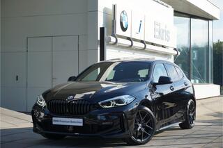 BMW 1-SERIE 118i Aut. Executive M Sportpakket / Panoramadak / 18" LMV / LED / HIFI