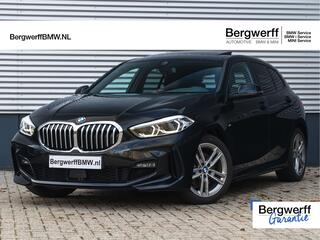 BMW 1-SERIE 118i M-Sport - Pano - Getint Glas - Stoelverwarming - LED Koplampen