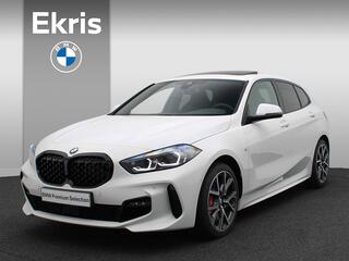 BMW 1-SERIE 5-deurs 118i High Executive M Sportpakket / Panoramadak / Harman Kardon / Parking Pack / Achteruitrijcamera / 18''