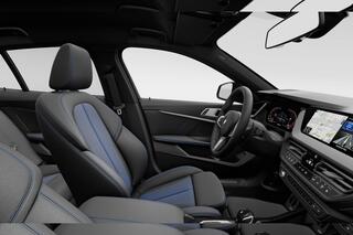 BMW 1-SERIE 118i 5-deurs | Model M Sport | Comfort Pack