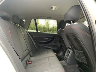 BMW 3-SERIE Touring 316i Aut8 136pk Executive Sport-/ Comfort line