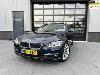 BMW 3-SERIE Touring 320i Corporate Lease High Executive automaat leer