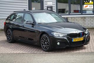 BMW 3-SERIE Touring 320i M Sport Edition