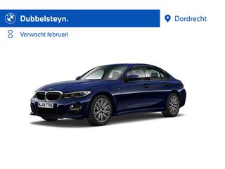 BMW 3-SERIE 330e M-Sport | Leder | Harman Kardon | Elec. verst. stoelen | Camera | Laser | Head-up
