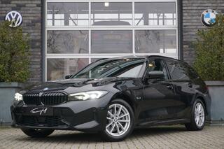 BMW 3-SERIE TOURING 320E M SPORT - PANO.DAK - BMW LIVE PRO.