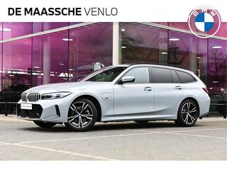 BMW 3-SERIE Touring 330e M Sport High Executive Automaat / Panoramadak / Trekhaak / Adaptieve LED / Parking Assistant Plus / Adaptief M Onderstel / Driving Assistant Professional