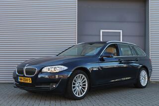 BMW 5-SERIE Touring 520i High Executive I AUT. I NAVI I PANO.DAK I LEDER