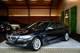 BMW 5-SERIE 530i High Executive - Stoelventilatie - Comfortstoelen - Schuifdak - Keyless Entry - Grootlichtassistent -