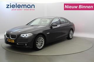 BMW 5-SERIE 520i Luxury Edition Automaat - Leer, Navi groot, stoelverw.