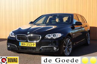BMW 5-SERIE Touring 520i Luxury Edition org. NL-auto leer+memory navigatie el.klep