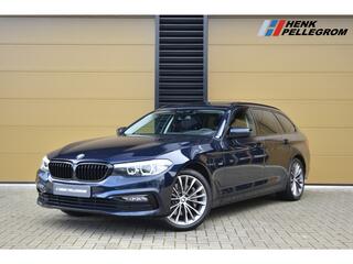 BMW 5-SERIE Touring 530i High Executive * Sport line * Panorama dak * Trekhaak *