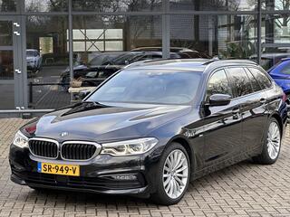 BMW 5-SERIE Touring 520d High Executive Automaat/Hud/Navigatie/Stoelverwarming&koeling/Keyless entry
