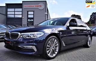 BMW 5-SERIE 530i High Executive | Schuif/kanteldak | Dealer onderhouden | Origineel Nederlands | Luxury Line | Luxe Leder | LED |