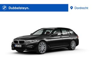 BMW 5-SERIE Touring 520i M-Sport | Panorama | 20" | Camera