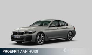 BMW 5-SERIE 545e xDrive M Sport | Camera | HIFI | Leder | Trekhaak | ACC |
