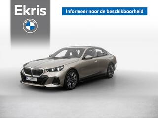 BMW 5-SERIE Sedan 520i | M Sportpakket | Equipment Pack Professional | Travel Pack | Comfort Pack