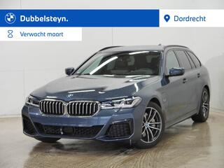 BMW 5-SERIE Touring 530e M-Sport | Head-Up | Driving Assistant Professional | Laser | Hifi