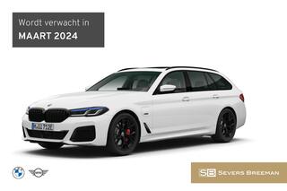 BMW 5-SERIE Touring 530e xDrive Business Edition Plus M Sportpakket Pro Aut. - Verwacht: Maart 2024