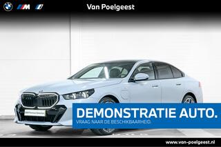 BMW 5-SERIE Sedan 530e | M-Sport Pro | Travel Pack | Innovation Pack | Harman/kardon | Panoramadak