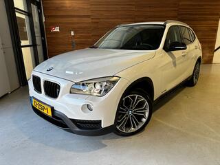 BMW X1 XDrive20i Sport Upgrade Executive Edition | NL-Auto | LED | NAVI | PDC | Climatronic | Cruise | Leder | Trekhaak |