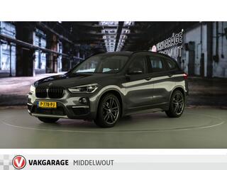 BMW X1 sDrive18i High Exe/Aut/19"/Stoelv/Sportstoelen.