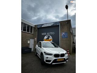 BMW X1 SDrive18i | M-sport uitvoering | Sfeerverlichting