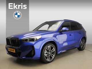 BMW X1 sDrive18i M-Sportpakket LED / Leder / HUD / Schuifdak / Elektr. zetels / Keyles go / DAB / Harman-kardon sound / Alu 19 inch