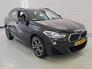 BMW X2 sDrive20i High Executive M-PAKKET Aut. *HARMAN & KARDON | LED-LIGHTS | VOLLEDER | KEYLESS | NAVI-PROF | CAMERA | ECC | PDC