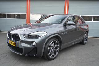 BMW X2 SDrive18i M-sport/Aut/Nav/CC/Elek.Pano.dak