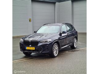 BMW X3 xDrive30e High Executive M-pakket/Panoramadak!