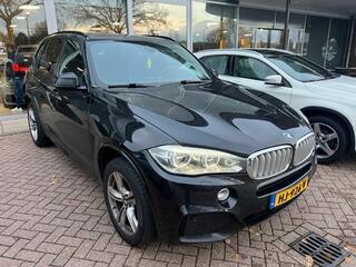 BMW X5 xDrive40e High Exe. M Sport / Trekhaak / Panoramadak / 360Camera / Head-up / Softclose / Keyless / Luchtvering / Dodehoek / Harman Kardon / Leder