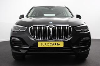 BMW X5 xDrive45e 394pk Plug in High Executive | Panoramadak | Luchtvering | Head Up Display | Camera | Harmon Kardon | Memory Stoelen | Lederen Bekleding |