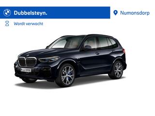 BMW X5 xDrive45e High Exe | M-Sport | Panorama | Trekhaak | Harman/Kardon | 21" | Head-Up | 4x Stoelverw. | Co-Pilot | Soft Close