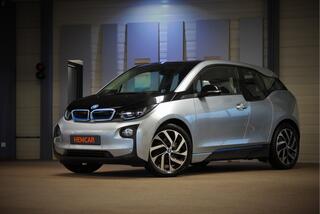 BMW i3 Basis / warmtepomp 94Ah 33 kWh full option / BTW auto / snel laden / Lederen bekleding