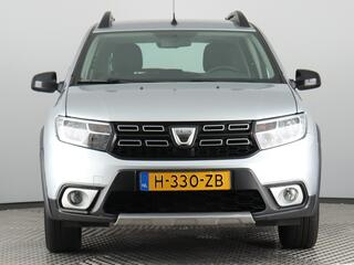 Dacia SANDERO 0.9 TCe Easy-R Stepway Serie Limitee 15th Anniv. (NL-Auto / Climate / Cruise / Navi / Parkeersensoren / Camera)