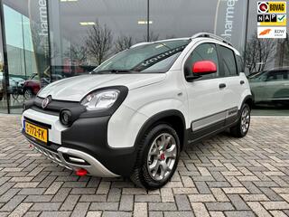 Fiat PANDA 1.0 Hybrid Cross CarPlay, 4 seizoen banden, Nieuwstaat