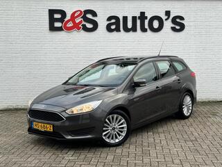 Ford FOCUS Wagon 1.0 Trend Edition Cruise control Airco Bluetooth 17 inch LM velgen Navigatie