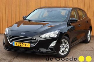 Ford FOCUS 1.0 EcoBoost Hybrid Trend Edition Business org. NL-auto camera navigatie