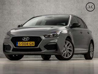 Hyundai I 30 1.0 T-GDI Sport (APPLE CARPLAY, CAMERA, SPORTSTOELEN, ZWART HEMEL, STUUR/STOEL VERWARMING, NAVIGATIE, BLUETOOTH, WITTE STIKSELS, NIEUWSTAAT)