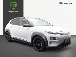 Hyundai Kona EV Premium | SPORTPAKKET! | Verlaagd | 17'' LMV | 204 PK!
