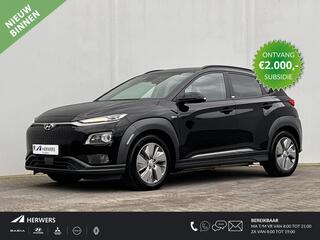 Hyundai Kona EV Fashion 64 kWh Automaat / 3 fase laden / Stuur- en stoelverwarming / Navigatie / Apple Carplay Android Auto /