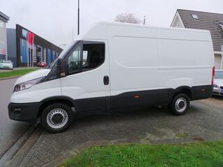 Iveco DAILY 35S14V 2. L2H2 NAP Airco,Cruise,3pers,Trekhaak